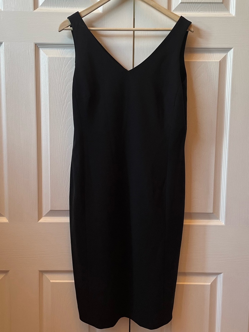 Vintage Jones of New York Black V-Neck Sleeveless Sheath Dress - Women - Picture 4 of 7